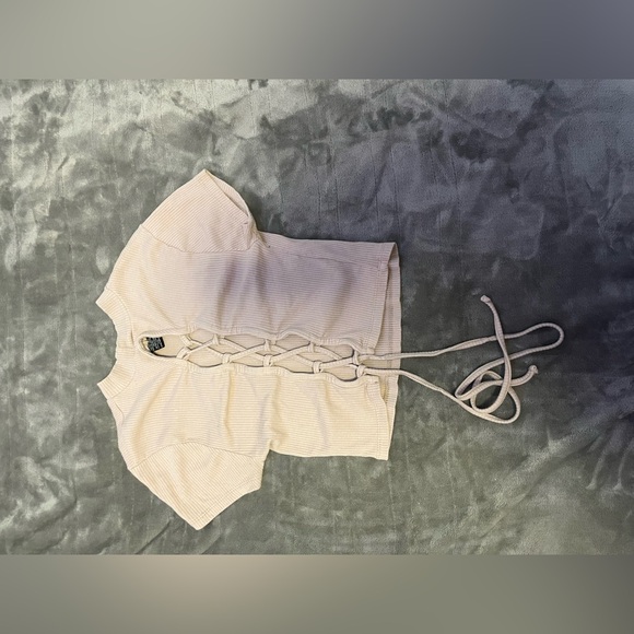 Beige Tie Back Crop Top - Picture 3 of 3